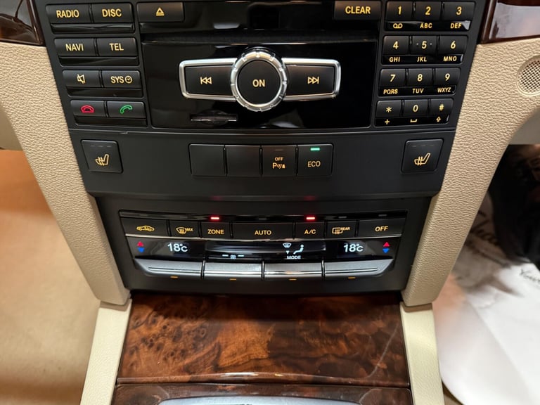 2013 Mercedes-Benz E Class 3.0 E350 CDI V6 BlueEfficiency SE G-Tronic Euro 5 2dr COUPE Diesel Aut...