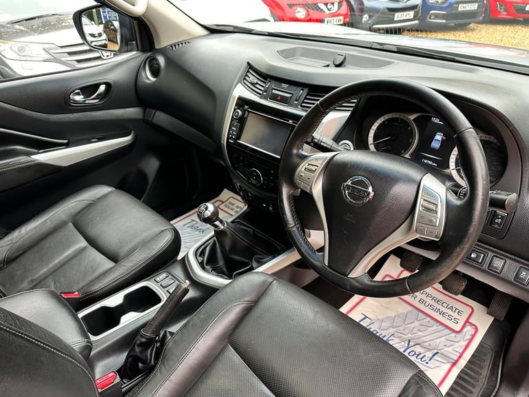 2016 Nissan Navara Double Cab Pick Up Tekna 2.3dCi 190 4WD PICK UP DIESEL Manual