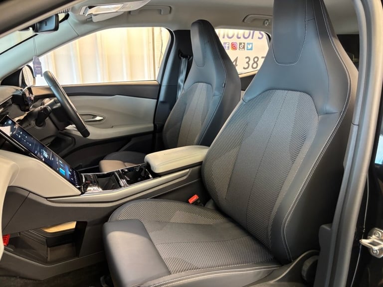 2025 74 FORD EXPLORER EXTENDED RANGE 77KWH SELECT SUV 5DR ELECTRIC AUTO (286 PS)