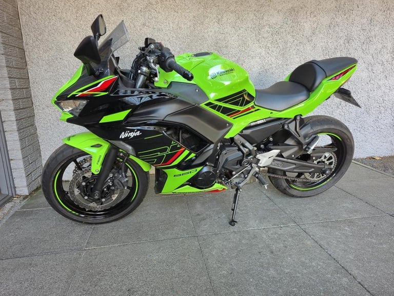 2023 Kawasaki Ninja 650 KRT 