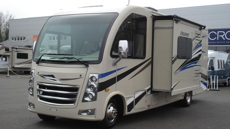 image for Thor Vegas American Motorhome RV PETROL AUTOMATIC 2018/18