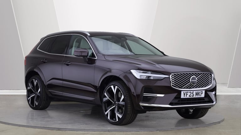 2025 Volvo XC60 T8 AWD PHEV Ultra Bright (Blond, Sunroof, Bowers &amp; Wilkins, 360 Camera) ESTAT...