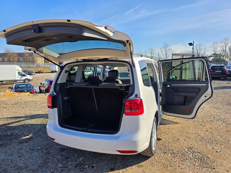 2014 Volkswagen Touran 1.4 TSI BlueMotion Tech SEL DSG Euro 6 (s/s) 5dr MPV Petrol Automatic