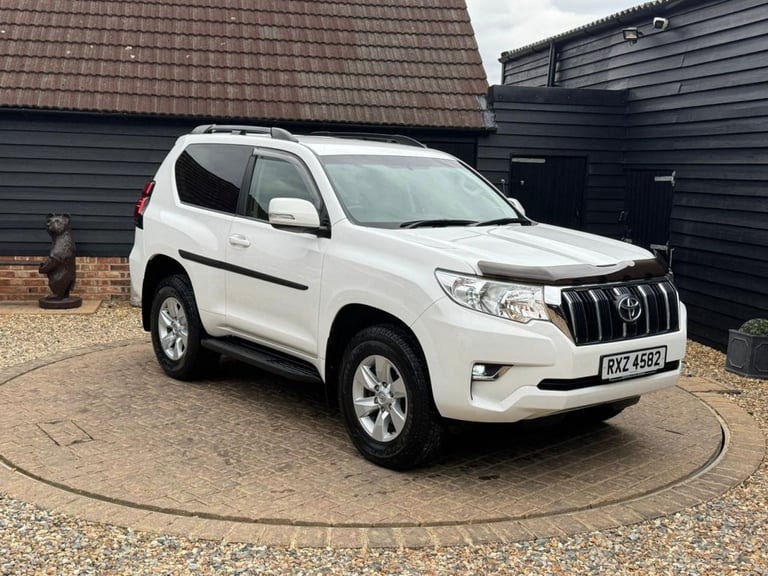 2022 Toyota Land Cruiser 2.8D Active SUV 3dr Diesel Auto 4WD Euro 6 (s/s) (204 ps) ESTATE Diesel ...