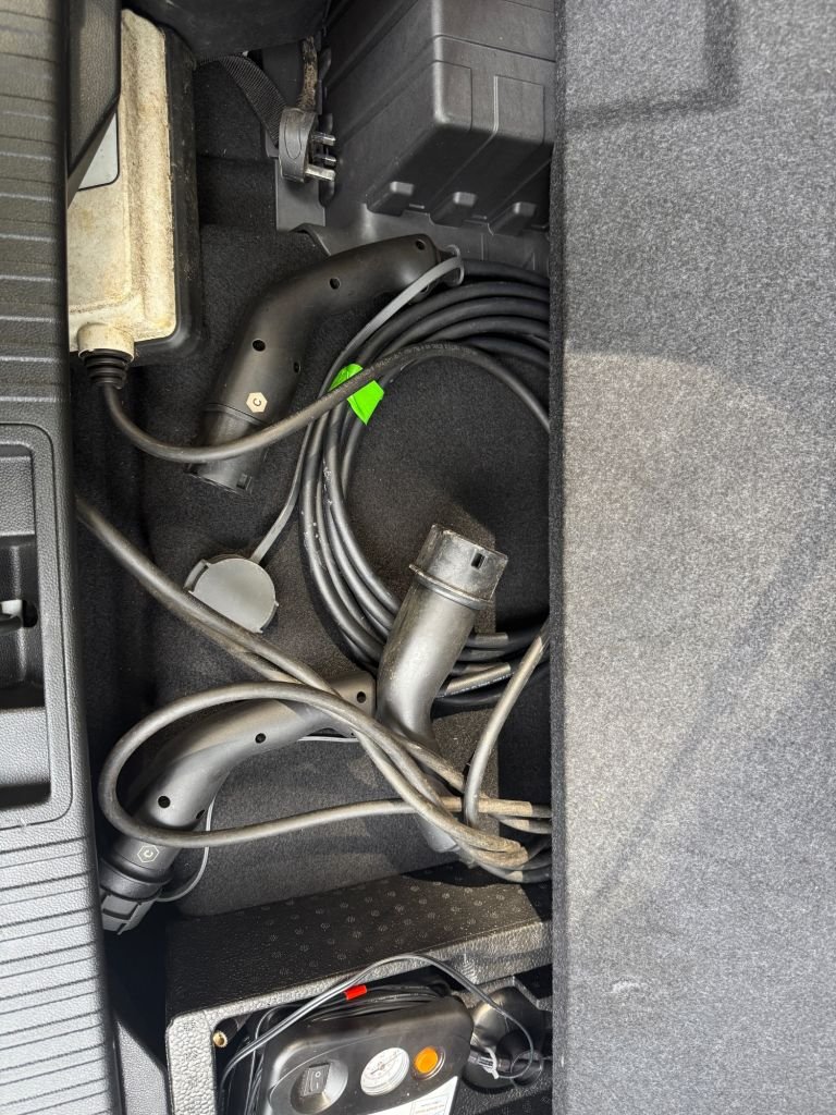 2022 Renault Captur 1.6 E-TECH 9.8kWh SE Edition SUV 5dr Petrol Plug-in Hybrid Auto Euro 6 (s/s H...