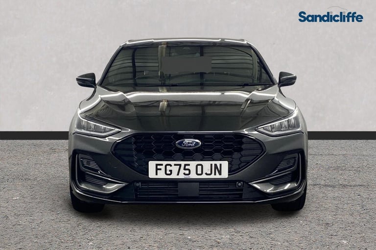 2025 Ford Focus 744494 Hatchback Petrol Manual