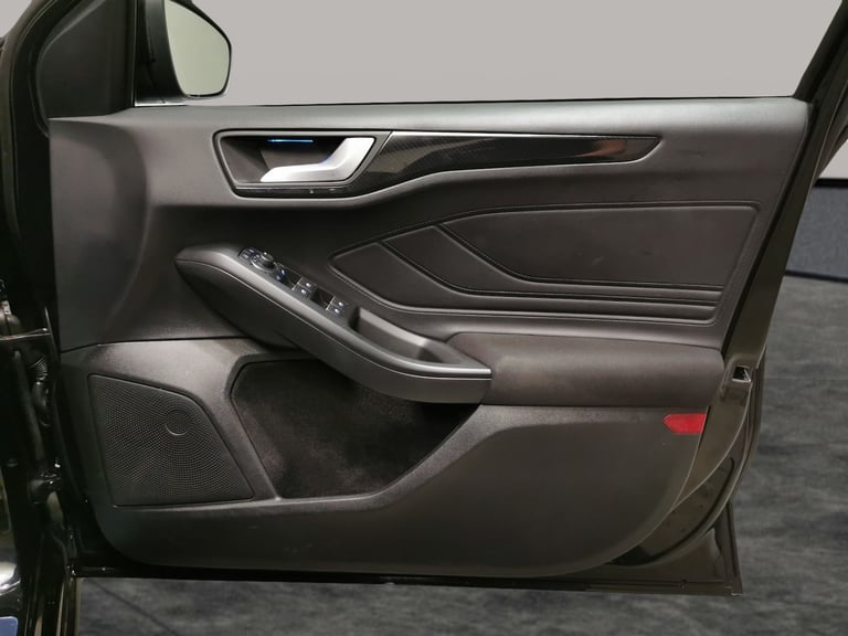 2023 Ford Focus 1.0T EcoBoost ST-Line X Hatchback 5dr Petrol Manual Euro 6 (s/s) (125 ps) - Hatch...