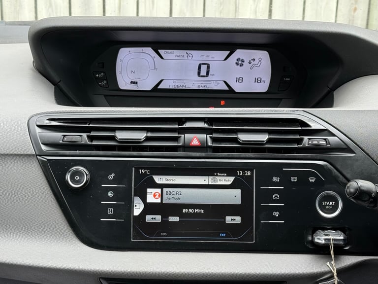  CITROEN GRAND C4 PICASSO 1.6 e-HDi Airdream Automatic 7 Seat £20 Tax