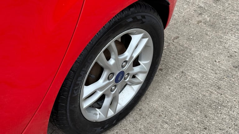 2014 Ford Fiesta 1.25 82 Zetec 5dr HATCHBACK Petrol Manual