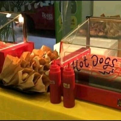 Bouncy castle Candy Floss Popcorn slush chocolate fountain 360 hire 