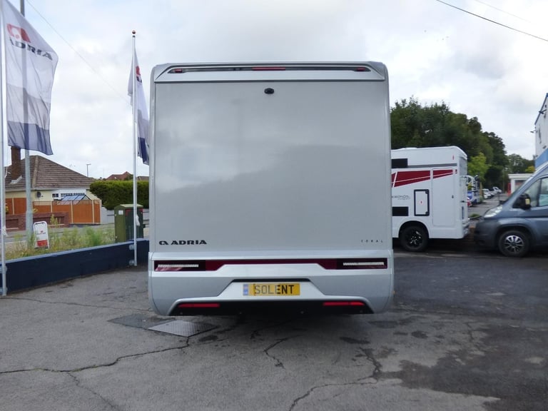 Adria Coral 670 DL 60Y DIESEL AUTOMATIC 2025