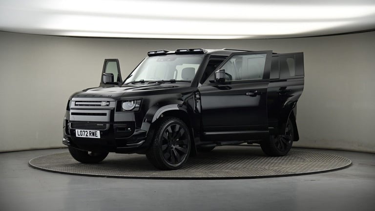 2023 Land Rover Defender 110 3.0 D300 MHEV X-Dynamic HSE SUV 5dr Diesel Auto 4WD Euro 6 (s/s) (30...