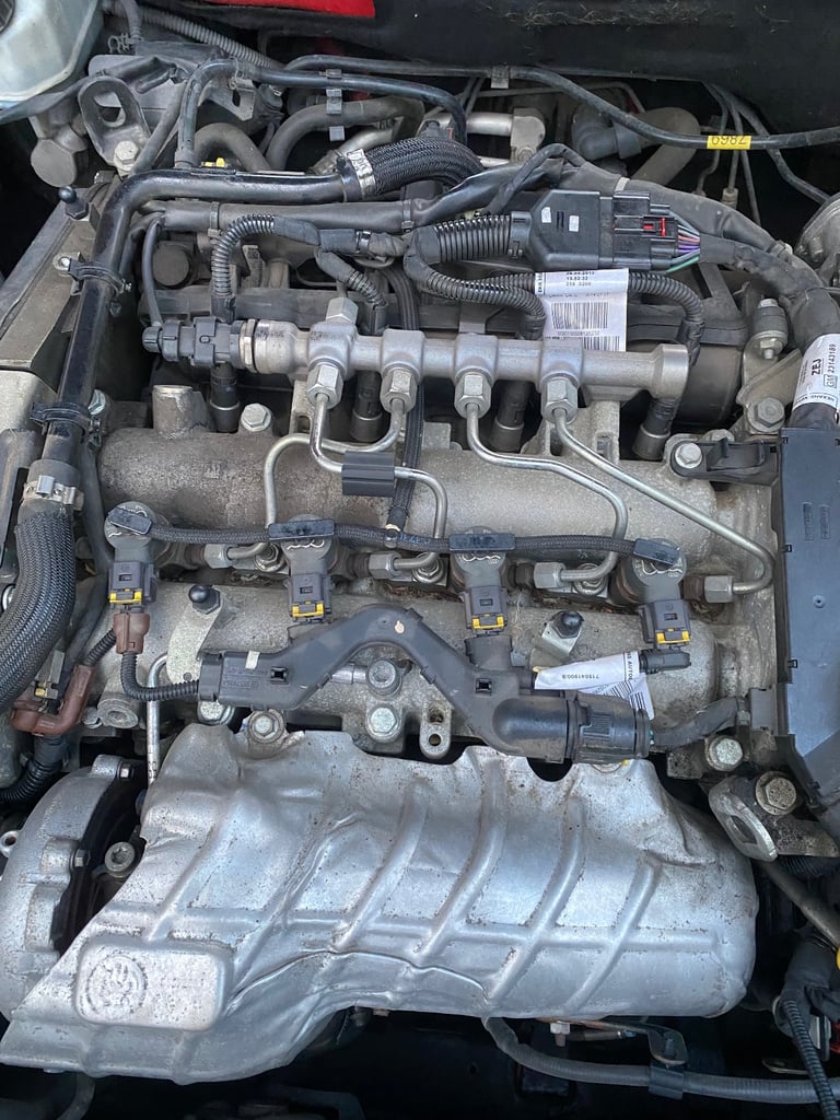 Vauxhall, INSIGNIA, Hatchback, 2016, Manual, 1956 (cc), 5 doors