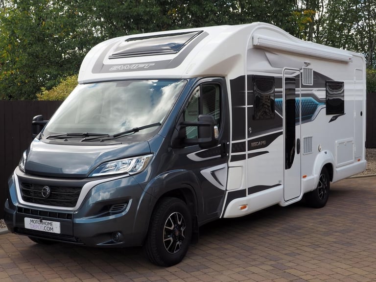 2022 72 reg Swift Escape 664 Fixed Bed Motorhome with Garage