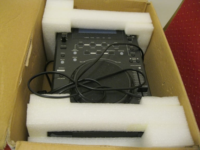 DJ EQUIPEMENT KAM KCD 550 CD SCRATCH CD USB PLAYER CONTROLLER LEICESTER LE4 5DJ