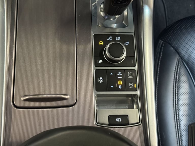 2015 Land Rover Range Rover Sport 3.0 SD V6 HSE SUV 5dr Diesel Auto 4WD Euro 6 (s/s) (306 ps) EST...