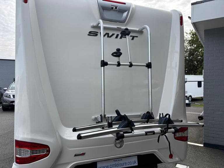 SWIFT BESSACARR HI-STYLE 599 MOTORHOME Alde, Auto Satellite, Tower Fridge, 