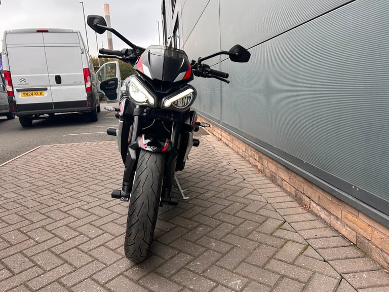 2020 Triumph STREET TRIPLE R LRH Naked PETROL Manual