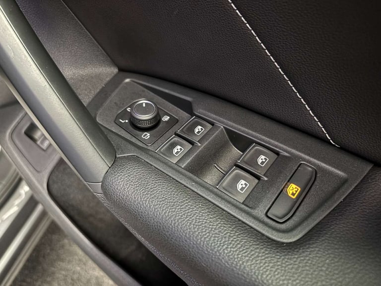 2020 Volkswagen Tiguan 2.0 TSi 230 4Motion SEL 5dr DSG ESTATE PETROL Automatic