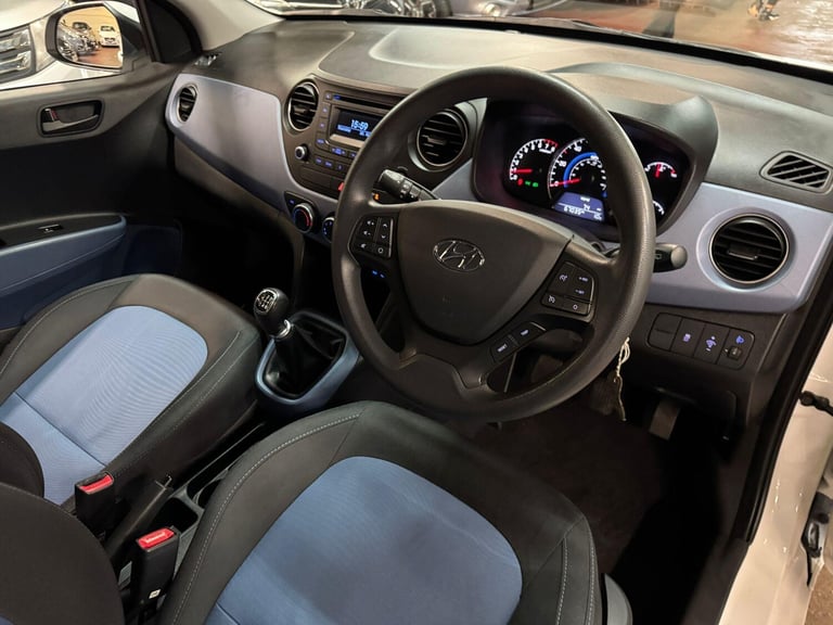2014 Hyundai i10 1.0 SE Euro 5 5dr HATCHBACK Petrol Manual