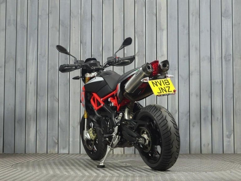 2018 18 APRILIA DORSODURO 900