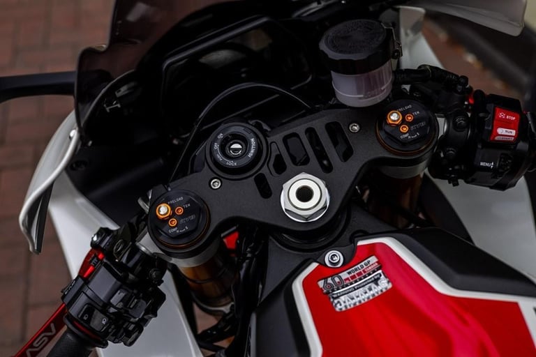 Yamaha R1 50TH ANNIVERSARY ! LOW MILES ! EXTRAS ! STUNNING