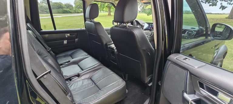 2015 LHD DISCOVERY 4, 3.0 TDV6 HSE, 7 SEATER. LEFT HAND DRIVE.