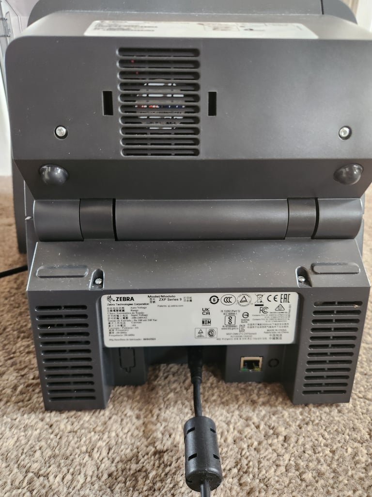 Zxp series 9 dual sided card printer