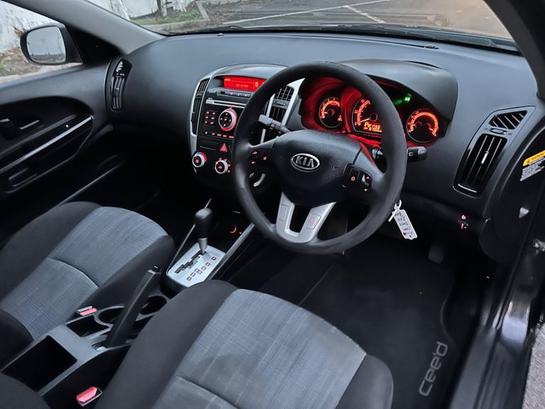 2010 Kia Ceed 1.6 1 Auto Euro 4 5dr HATCHBACK Petrol Automatic