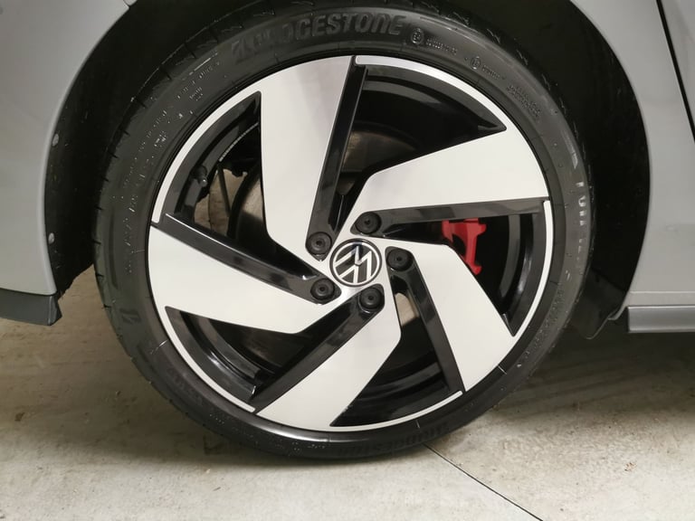 2022 Volkswagen Golf 2.0 TSI GTI Clubsport Hatchback 5dr Petrol DSG Euro 6 (s/s) (300 ps) - DIGI ...