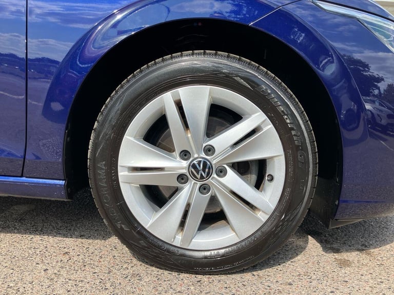 2021 Volkswagen Golf LIFE TSI ESTATE Petrol Manual