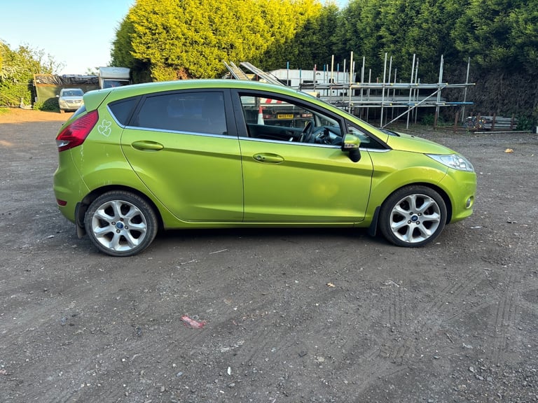 2011 Ford Fiesta 1.6 TDCi [95] Titanium 5dr HATCHBACK Diesel Manual