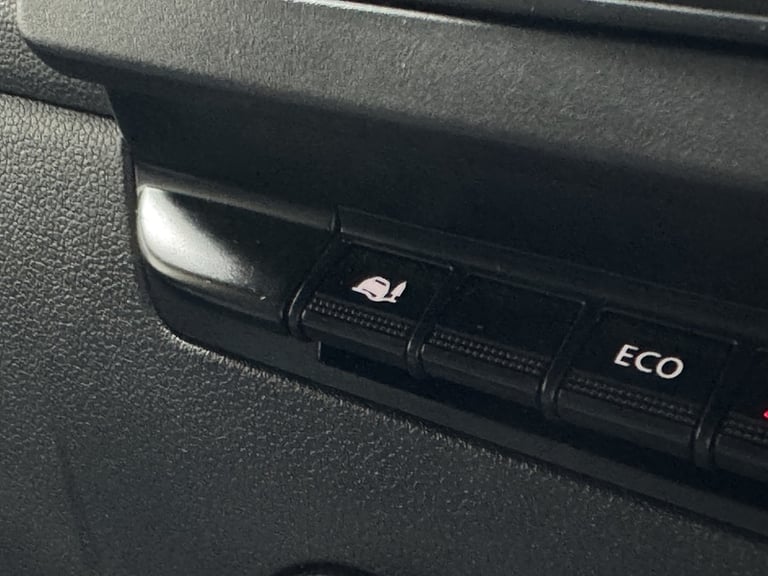 2021 Nissan NV400 dCi 35 Tekna Panel Van Diesel Manual