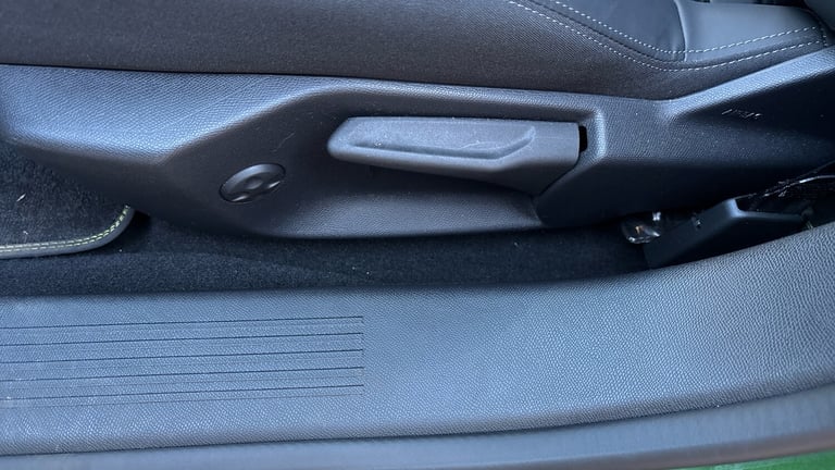 2024 Peugeot 308 1.2 PureTech GT 5dr EAT8 Petrol Hatchback Hatchback Petrol Automatic