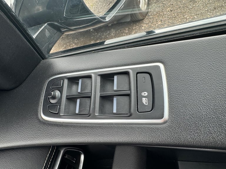 2019 Jaguar F-Pace 2.0d R-Sport 5dr Auto ESTATE DIESEL Automatic