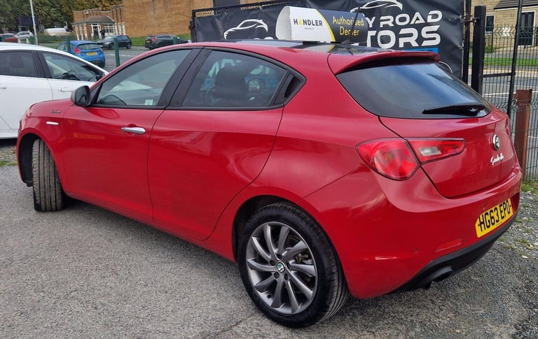 2014 Alfa Romeo Giulietta 1.6 JTDM-2 Collezione Euro 5 (s/s) 5dr HATCHBACK Diesel Manual
