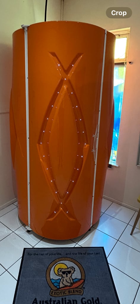 Sunbeds Commercial 48 Lamp Stand Ups