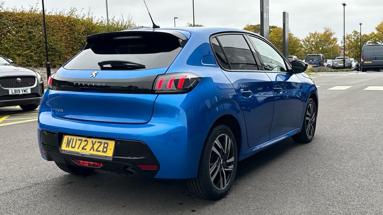 2022 Peugeot 208 1.2 PureTech Allure Premium + Hatchback 5dr Petrol Manual Euro 6 (s/s) (100 Hatc...