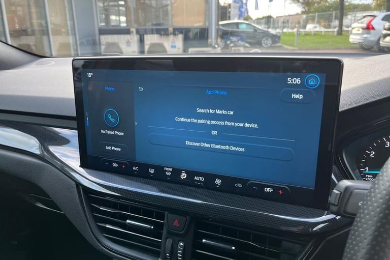 2023 Ford Focus 1.0 EcoBoost ST-Line 5dr ** Sync 4 - Touch Screen Navigation System ** Manu Hatch...