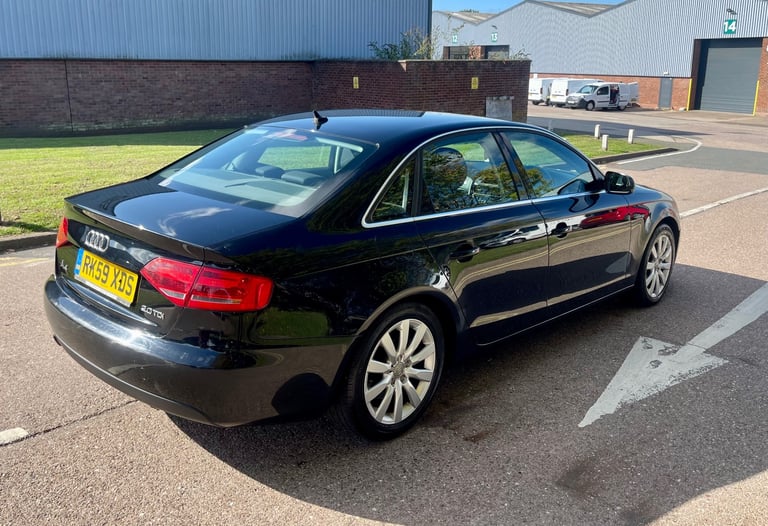 2010 Audi A4 2.0 TDI SPORT DRIVES SMOOTH READ ADD 