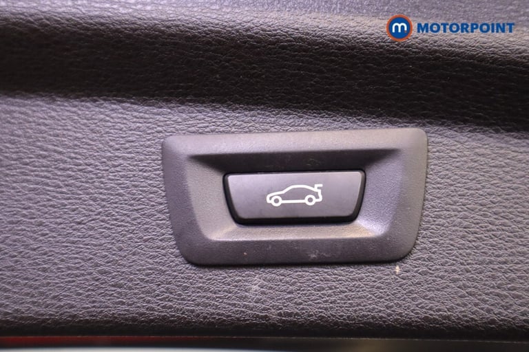 2022 BMW X2 sDrive 18i [136] Sport 5dr SUV Petrol Manual