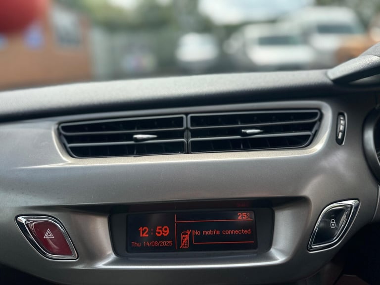2015 Citroen C3 1.2 PureTech VTR+ Euro 6 5dr HATCHBACK Petrol Manual