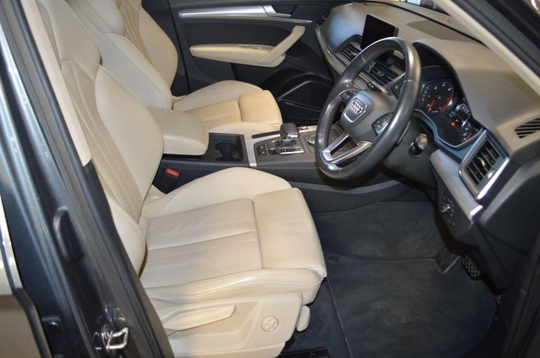 AUDI Q5 2.0 TDI 40 Sport S Tronic quattro Euro 6 (s/s) 5dr 2019