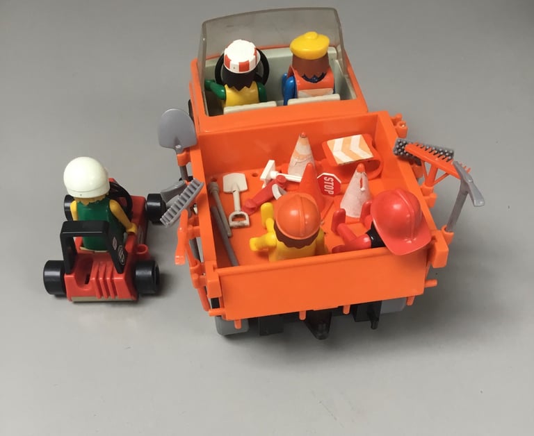 Play people