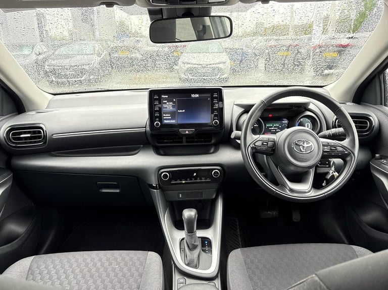 2022 Toyota Yaris 1.5 Hybrid Design 5dr CVT Hatchback Hybrid Automatic