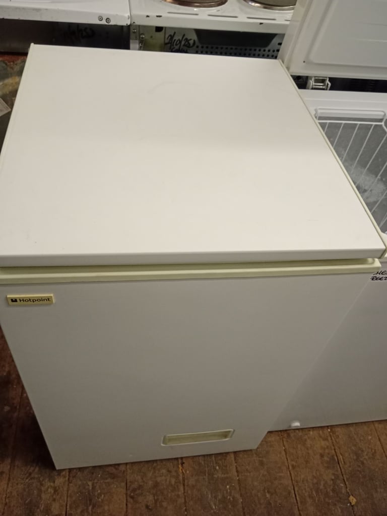 Hotpoint small Chest freezer good condition £80