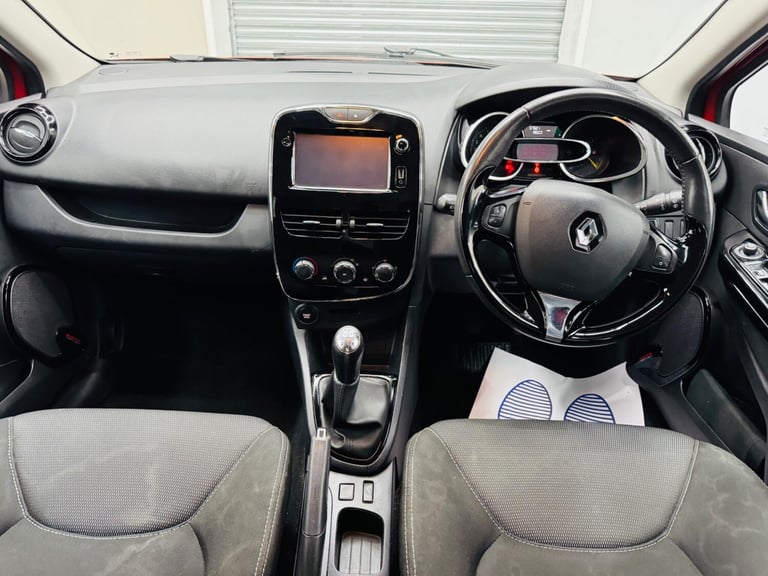 2015 Renault Clio 0.9 TCe Dynamique MediaNav Euro 5 (s/s) 5dr HATCHBACK Petrol Manual
