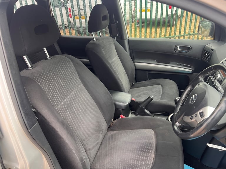 2011 Nissan X-Trail 2.0 dCi Acenta SUV 5dr Diesel Manual 4WD Euro 5 (173 ps)