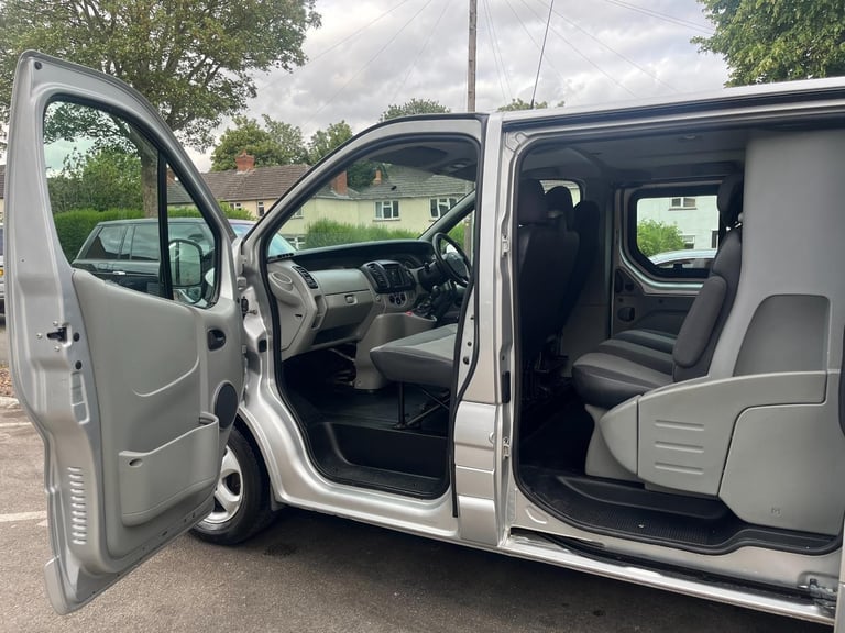 Renault Trafic SL29dCi 115 Sport SWB Crew Van  DIESEL MANUAL 2008/58