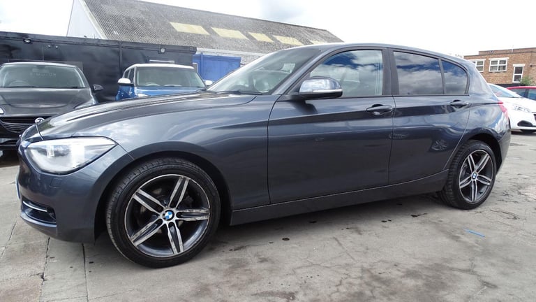 BMW 1 SERIES 2.0 118d Sport 5-door Grey Manual Diesel 2014